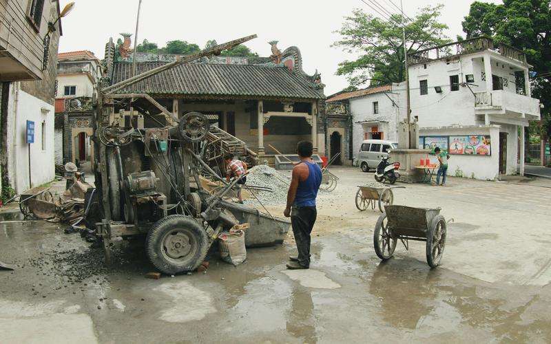 如何在生產(chǎn)過程中實(shí)現(xiàn)瑕疵檢測(cè)的自動(dòng)化